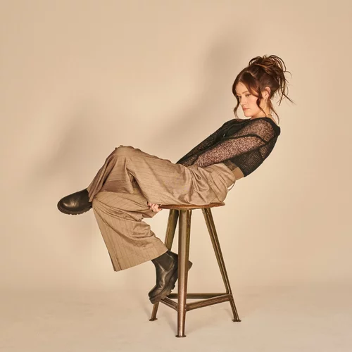 Madeline Juno - Nur zu Besuch Cover